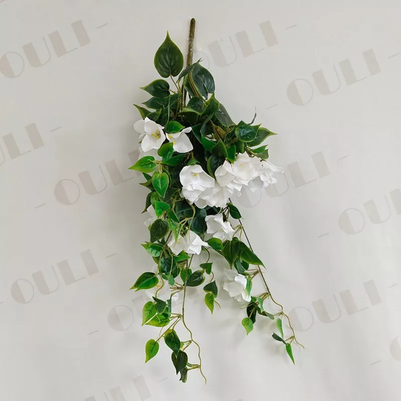 Ψεύτικα bougainvillea κρεμασμένα λουλούδια